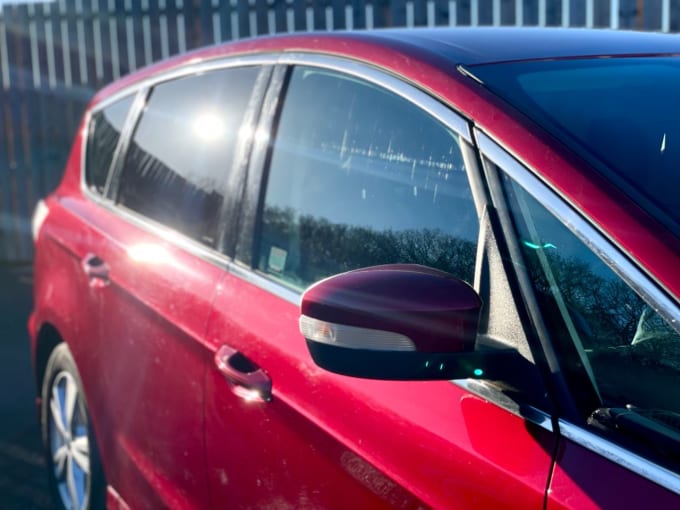 2025 Ford S-max