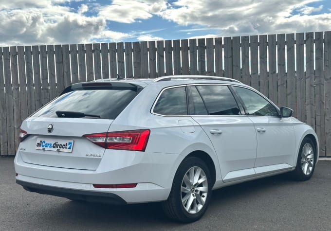 2025 Skoda Superb