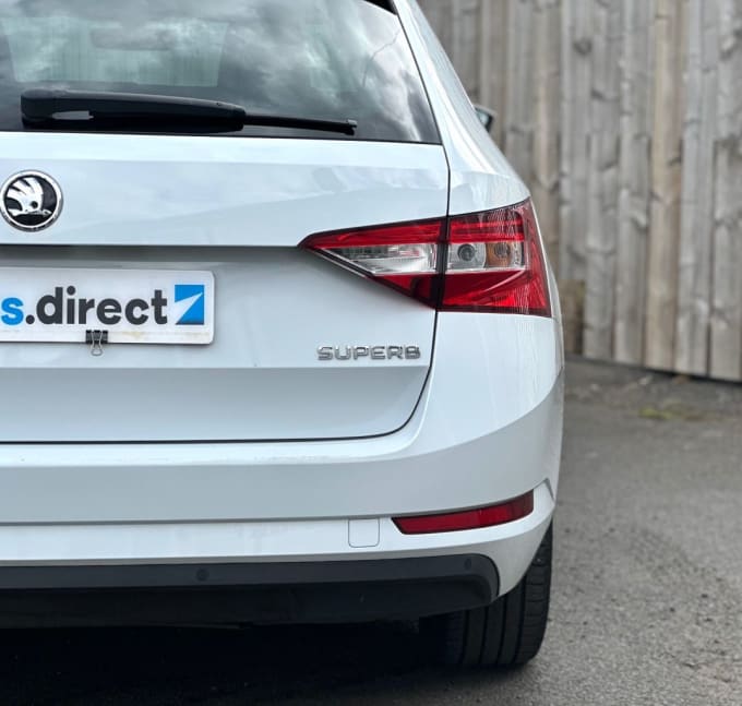 2025 Skoda Superb