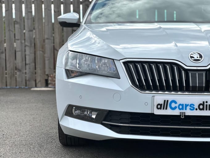 2025 Skoda Superb