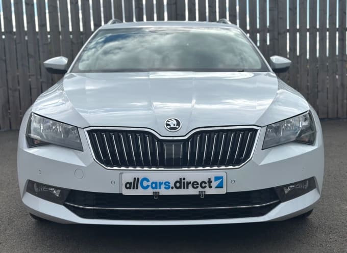 2025 Skoda Superb