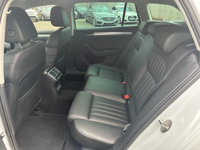 2025 Skoda Superb
