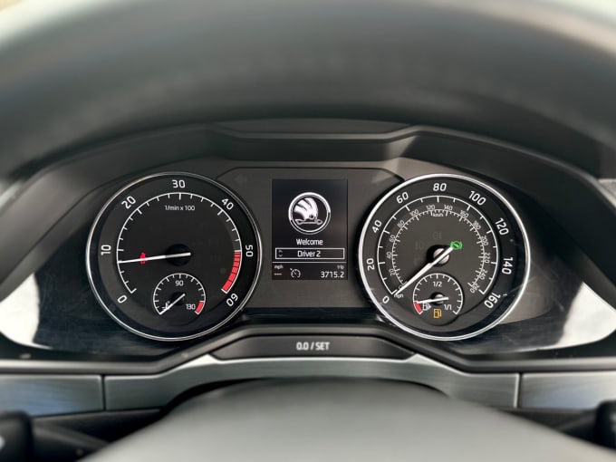 2025 Skoda Superb