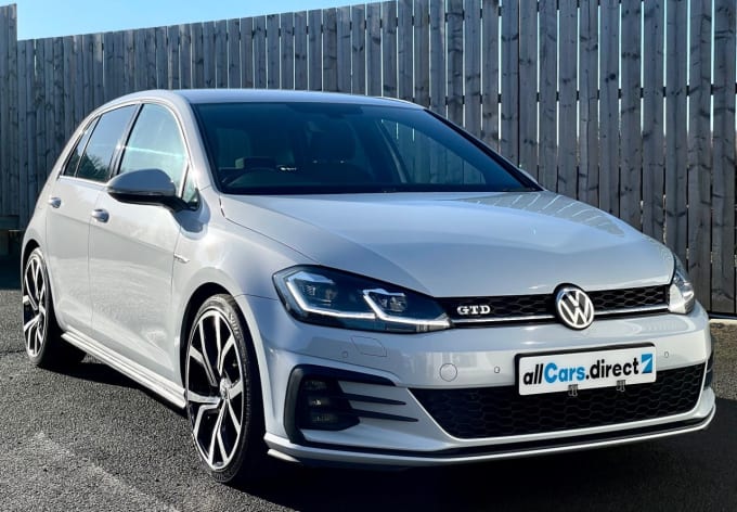 2025 Volkswagen Golf