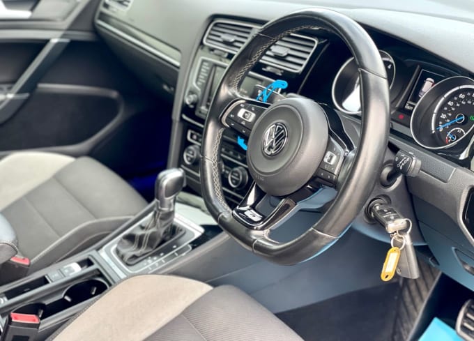 2025 Volkswagen Golf