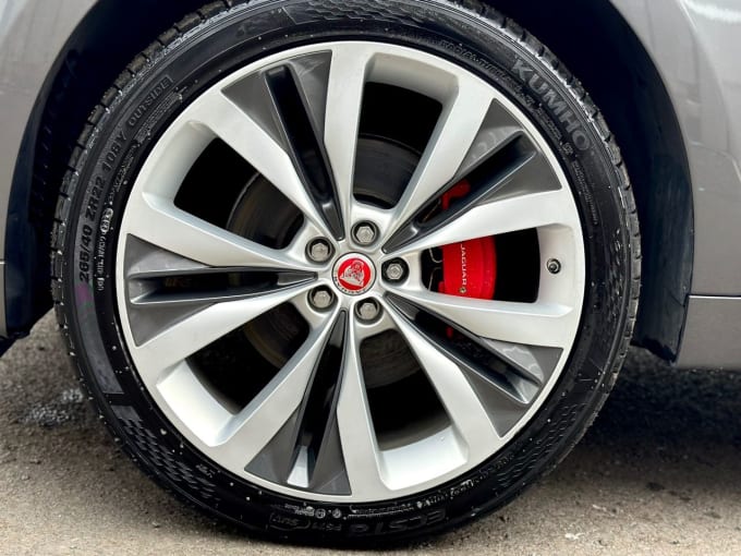 2025 Jaguar F-pace
