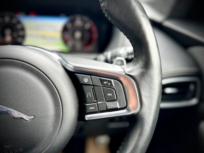 2025 Jaguar F-pace