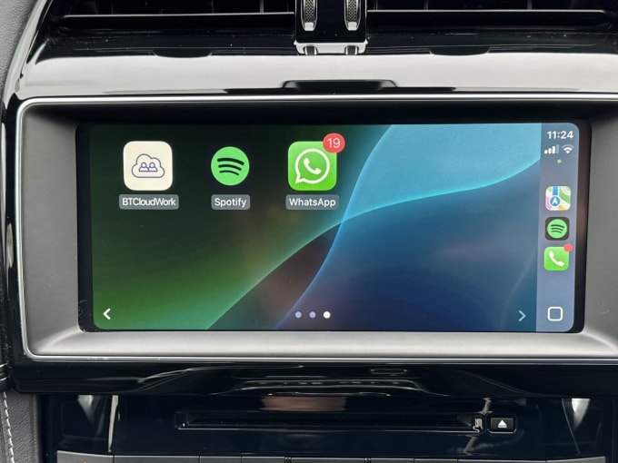 2025 Jaguar F-pace