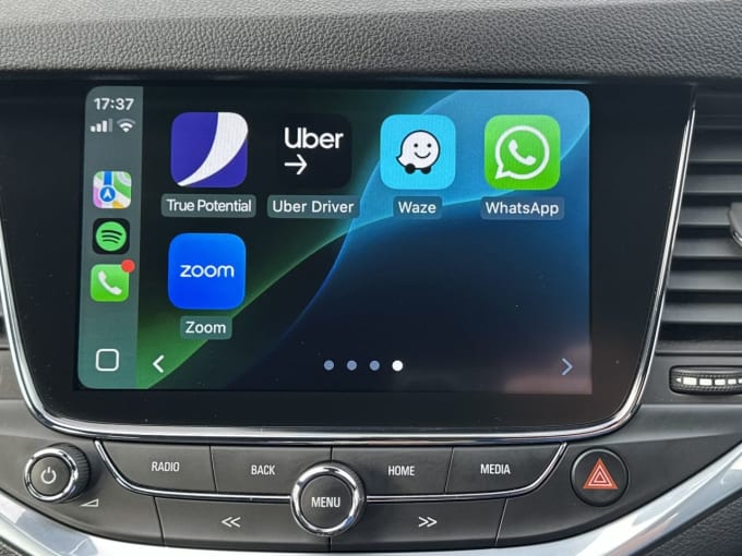 2025 Vauxhall Astra