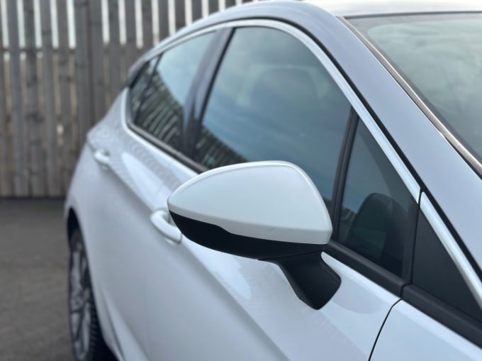 2025 Vauxhall Astra