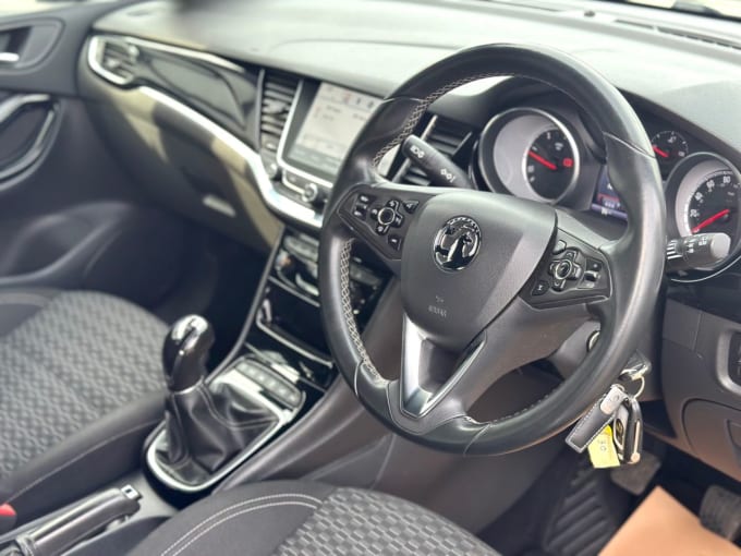 2025 Vauxhall Astra
