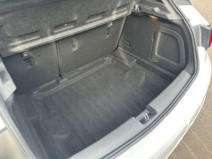 2025 Vauxhall Astra