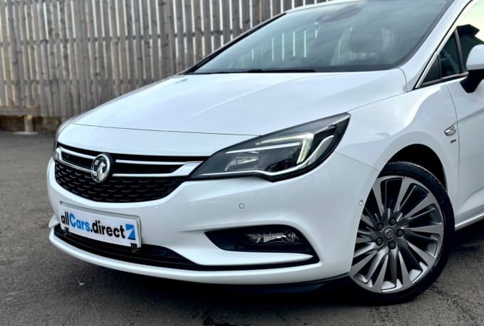 2025 Vauxhall Astra
