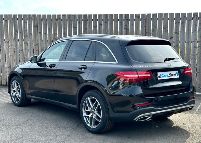 2025 Mercedes-benz Glc