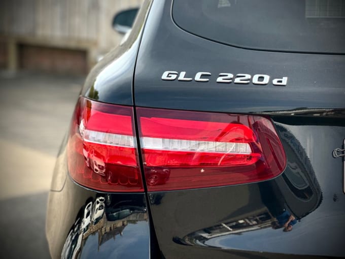 2025 Mercedes-benz Glc