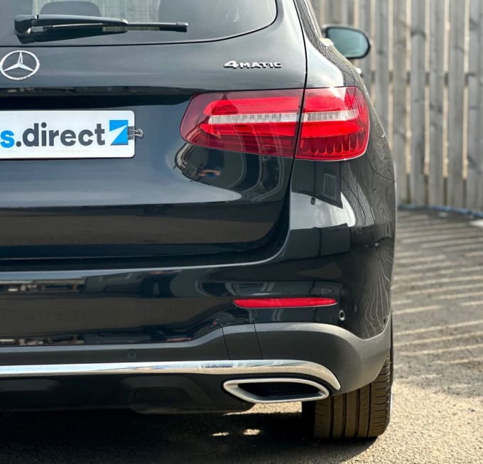 2025 Mercedes-benz Glc