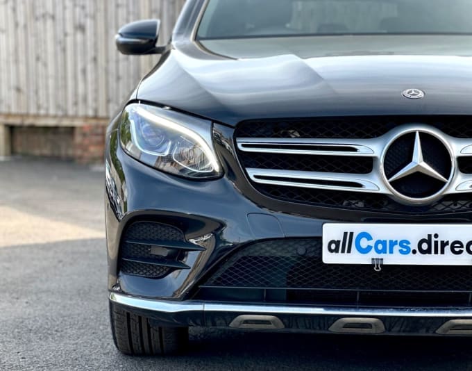 2025 Mercedes-benz Glc
