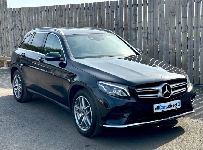 2025 Mercedes-benz Glc