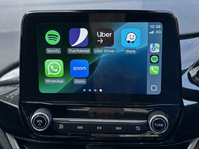 2025 Ford Fiesta
