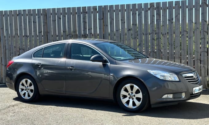 2025 Vauxhall Insignia