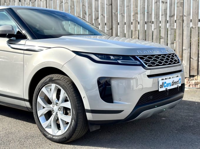 2025 Land Rover Range Rover Evoque