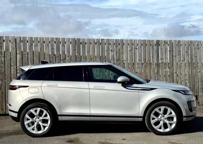 2025 Land Rover Range Rover Evoque
