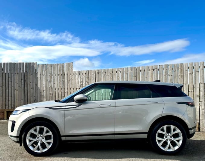 2025 Land Rover Range Rover Evoque