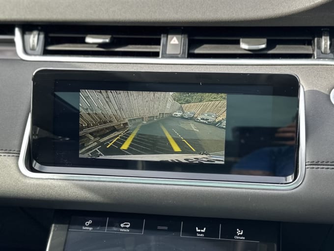 2025 Land Rover Range Rover Evoque