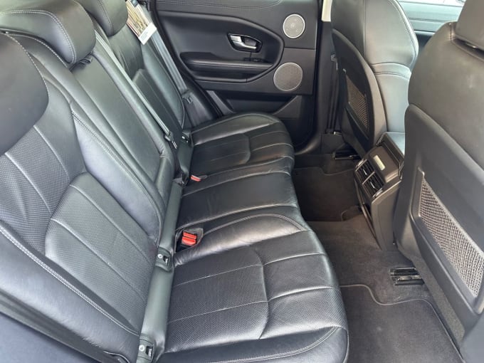 2025 Land Rover Range Rover Evoque