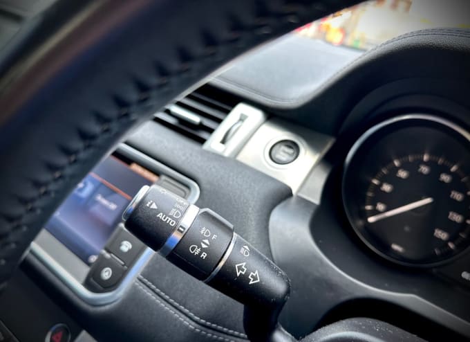 2025 Land Rover Range Rover Evoque