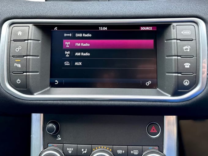 2025 Land Rover Range Rover Evoque