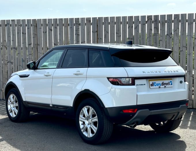 2025 Land Rover Range Rover Evoque