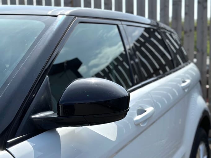 2025 Land Rover Range Rover Evoque