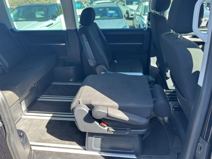 2025 Volkswagen Caravelle