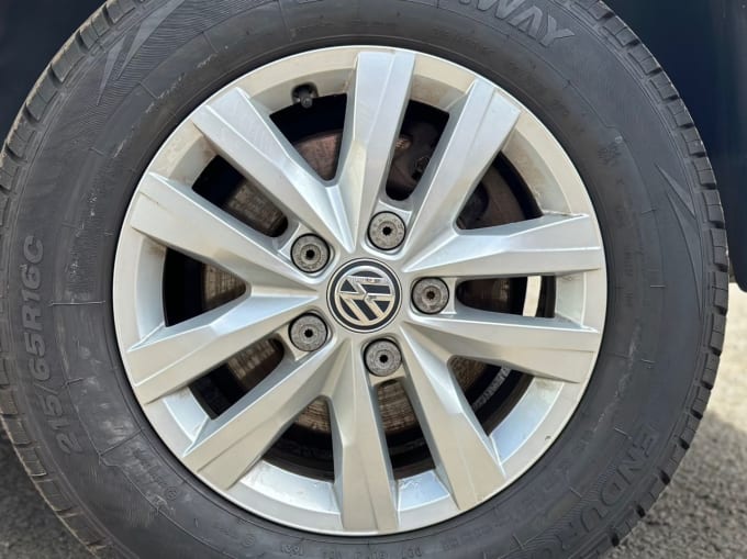 2025 Volkswagen Caravelle