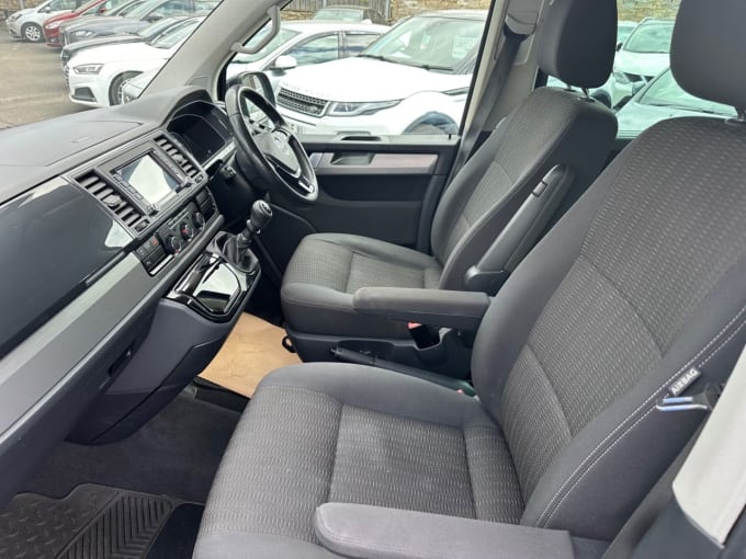 2025 Volkswagen Caravelle