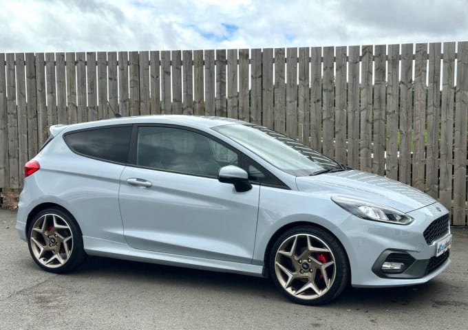 2025 Ford Fiesta