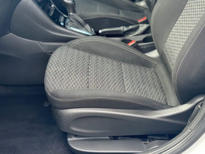 2025 Vauxhall Astra
