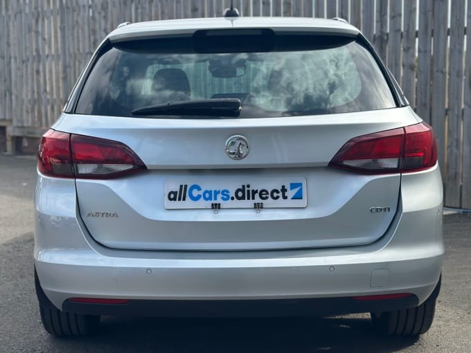 2025 Vauxhall Astra
