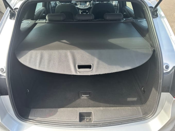 2025 Vauxhall Astra