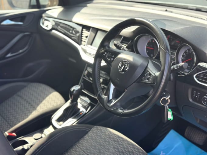 2025 Vauxhall Astra