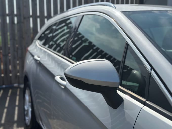 2025 Vauxhall Astra