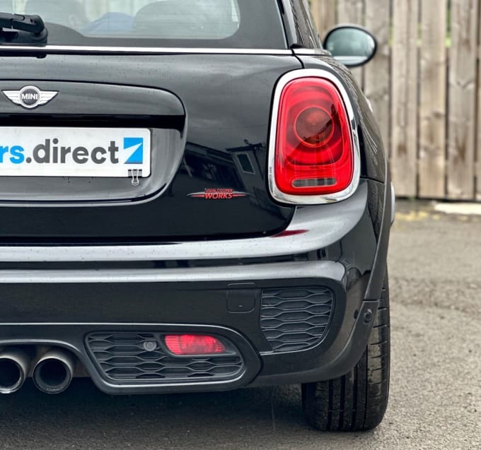 2025 Mini Hatch