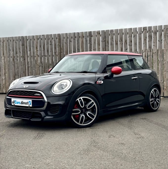 2025 Mini Hatch