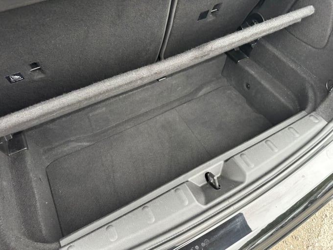 2025 Mini Hatch