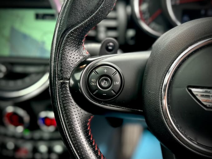 2025 Mini Hatch