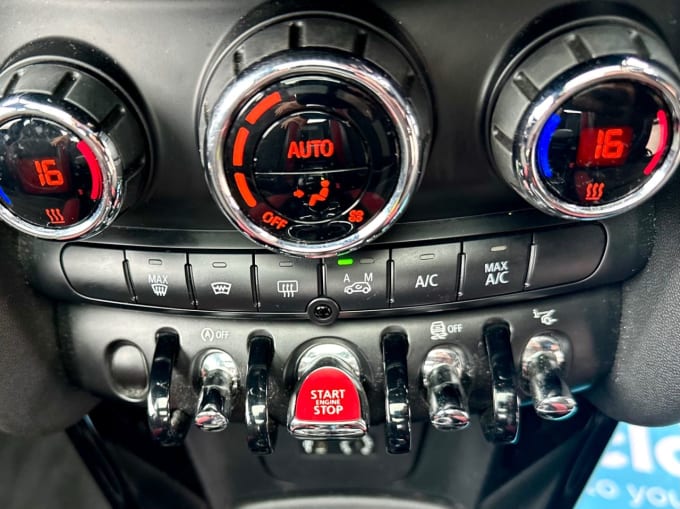 2025 Mini Hatch