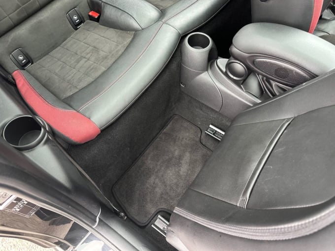 2025 Mini Hatch
