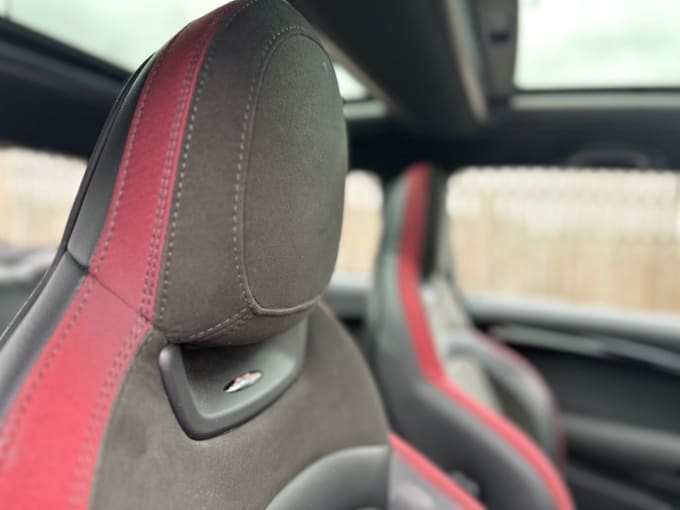 2025 Mini Hatch