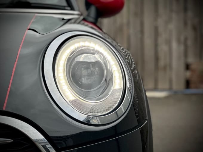 2025 Mini Hatch
